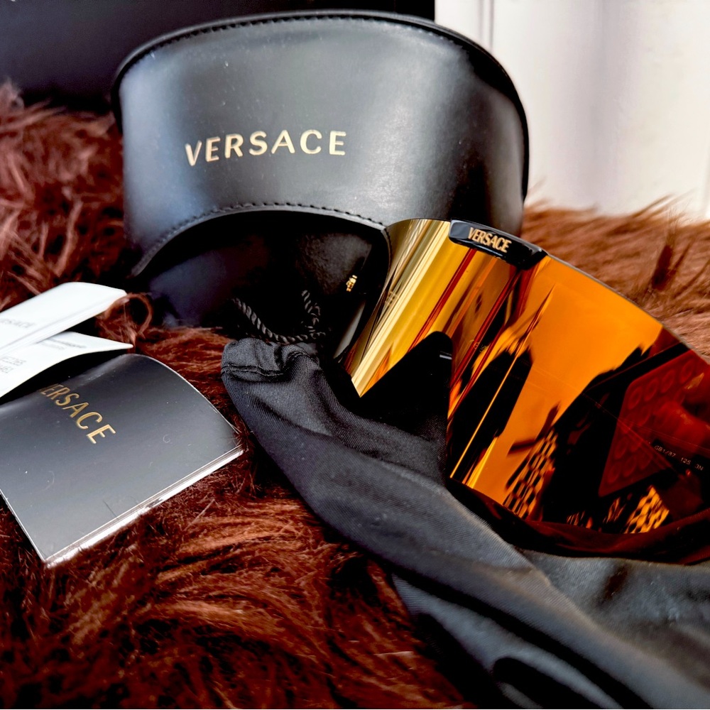 ❤️‍🔥VERSACE MEDUSA HORIZON SUNGLASSES TWO LENS ❤️‍🔥 NEW NEVER BEEN WORN